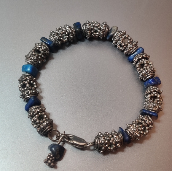 Vintage Modernist Ethnic Tribal Bracelet w/Lapis - Picture 8 of 9
